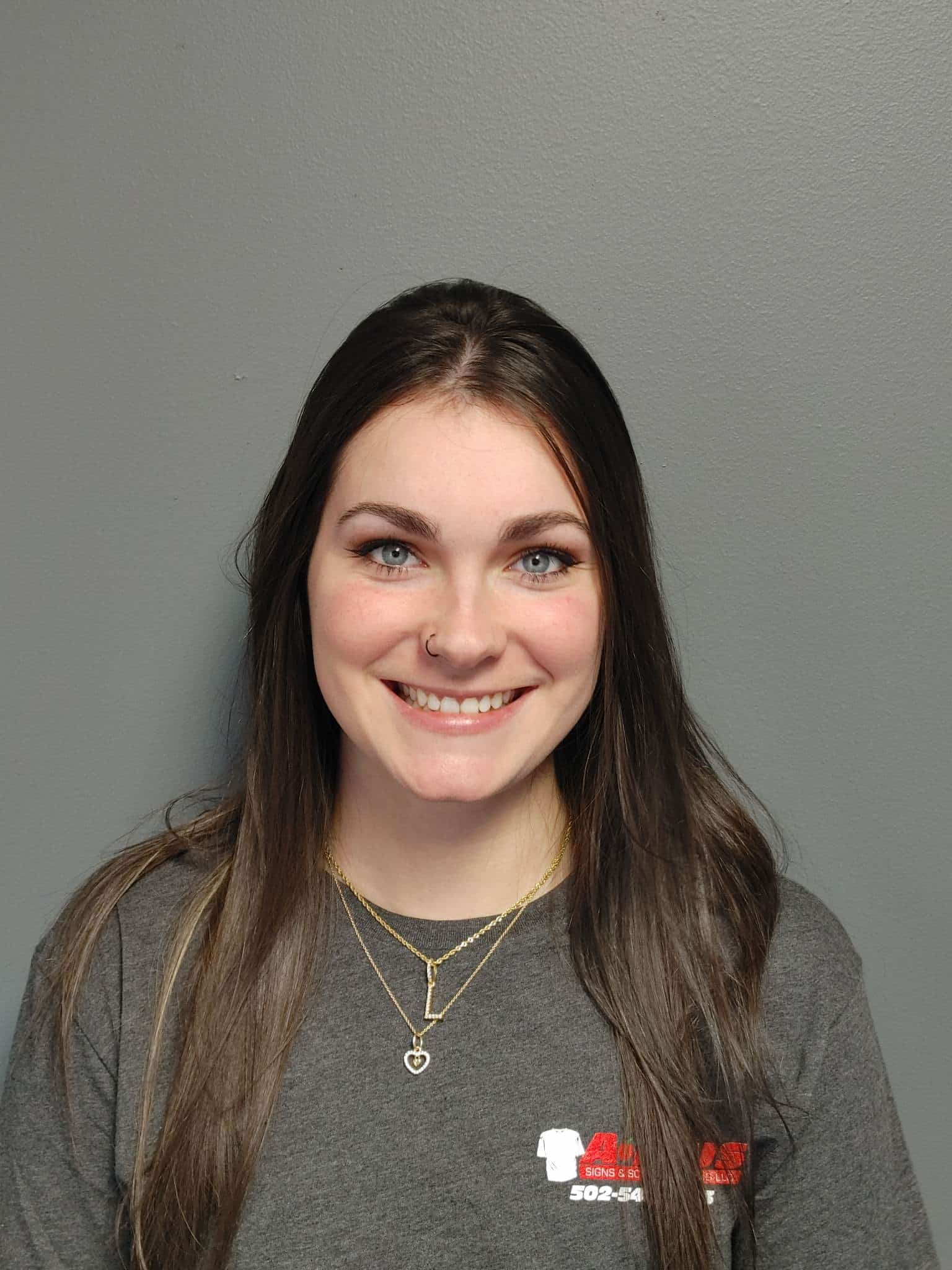 headshot of Lexi Graham